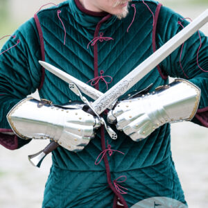 Finger Gauntlets “The Kingmaker”