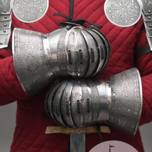 SCA Lamellar Gauntlets